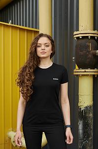 Жіноча футболка Reebok чорна - Фото 1