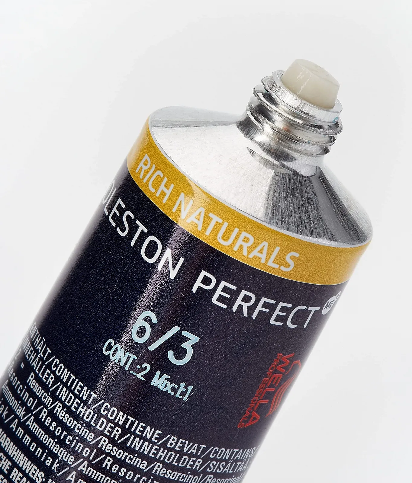 Фарба для волосся Wella Koleston Perfect ME+ Rich Naturals 6/3 Темний блонд/Золотий, фото №5 Фарба для волосся Wella Koleston Perfect ME+ Rich Naturals 6/3 Темний блонд/Золотий, фото №5