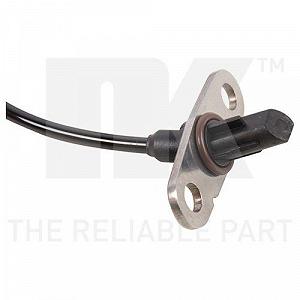 Датчик частоты вращения колеса NK 292231 для NISSAN KMB задний правый synthetic.ua - Фото 1