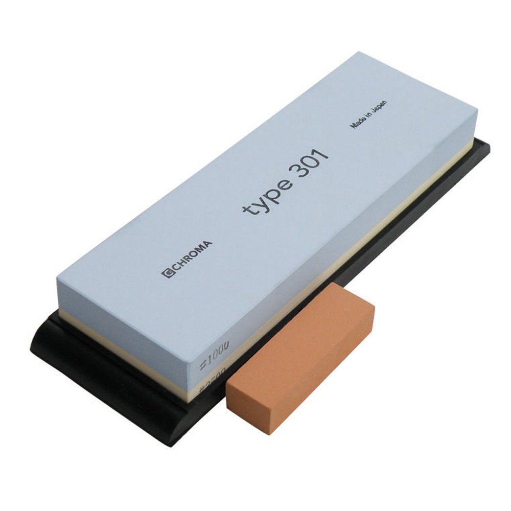 Точильний камінь Chroma Cutlery 1000/3500 з тримачем, фото №1 Точильний камінь Chroma Cutlery 1000/3500 з тримачем, фото №1