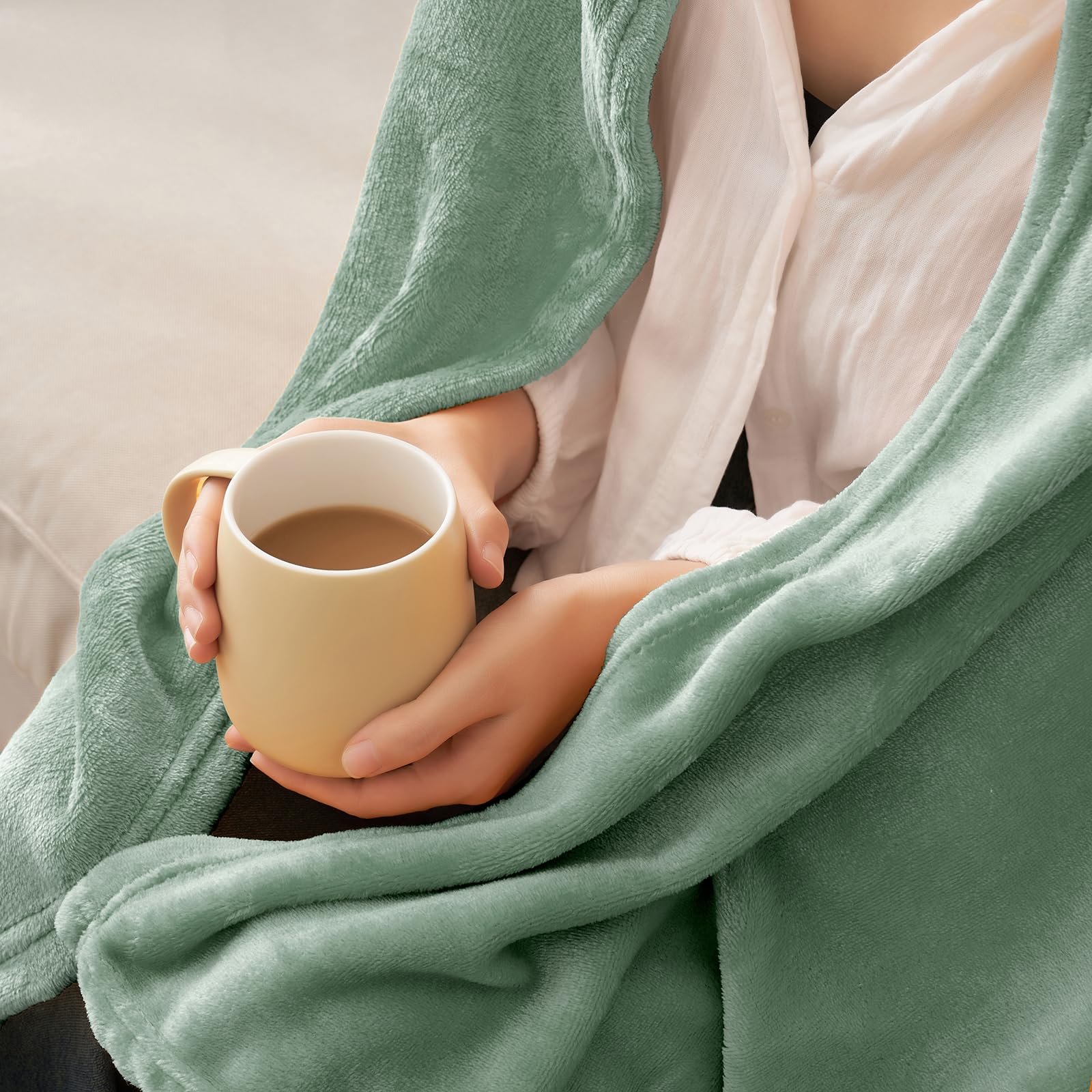 Плед MIULEE Мягкое одеяло Пушистое одеяло Флисовое одеяло Одеяло для дивана Пушистый плед Микрофибра Покрывало на кровать Одеяло для дивана для кровати, дивана, спальни, офиса, 130 x 150 см, Зеленый Матча, фото №2