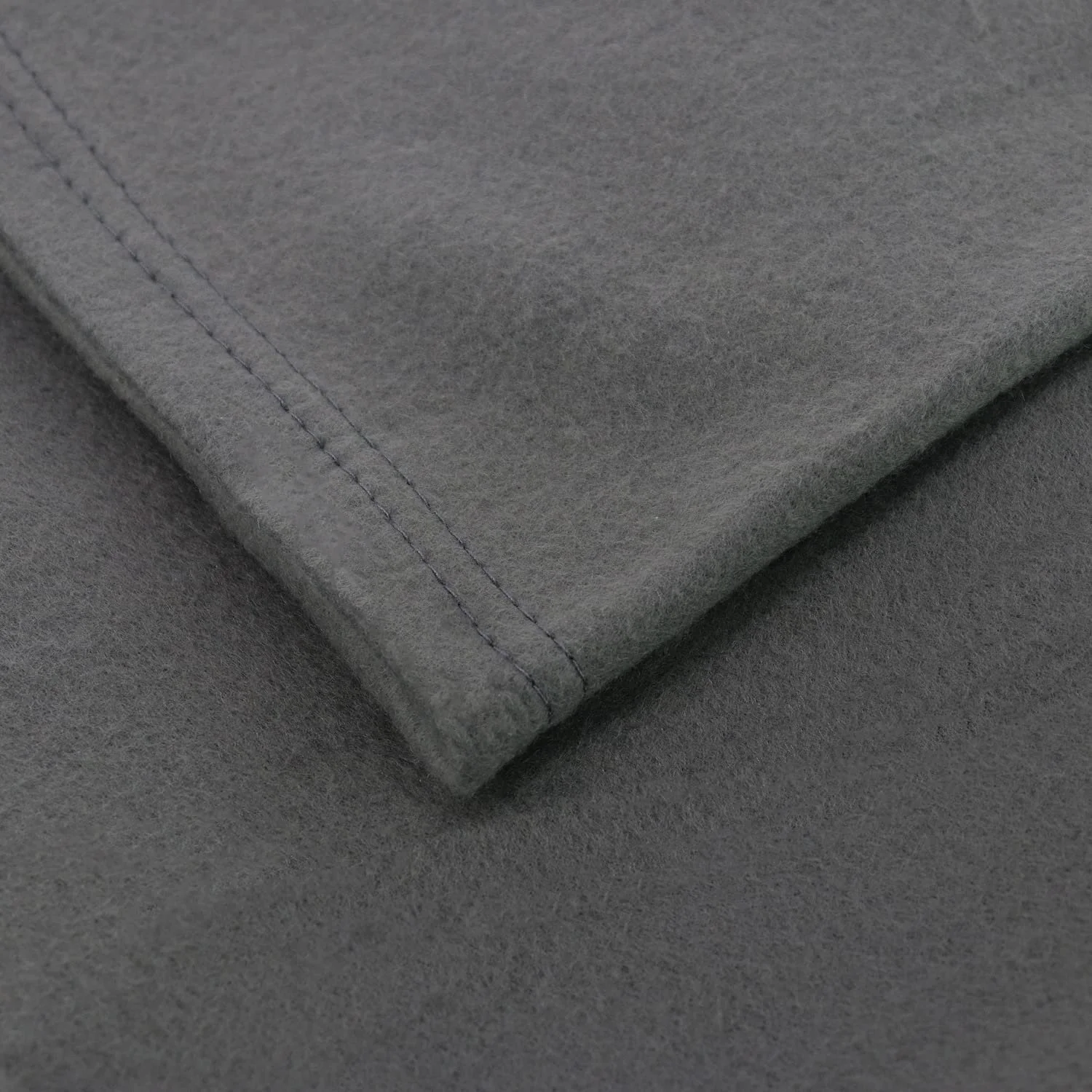 Покривало Euromat Фліс Polar Графітово-сірий, темно-сірий, 150 x 200 см, фото №2