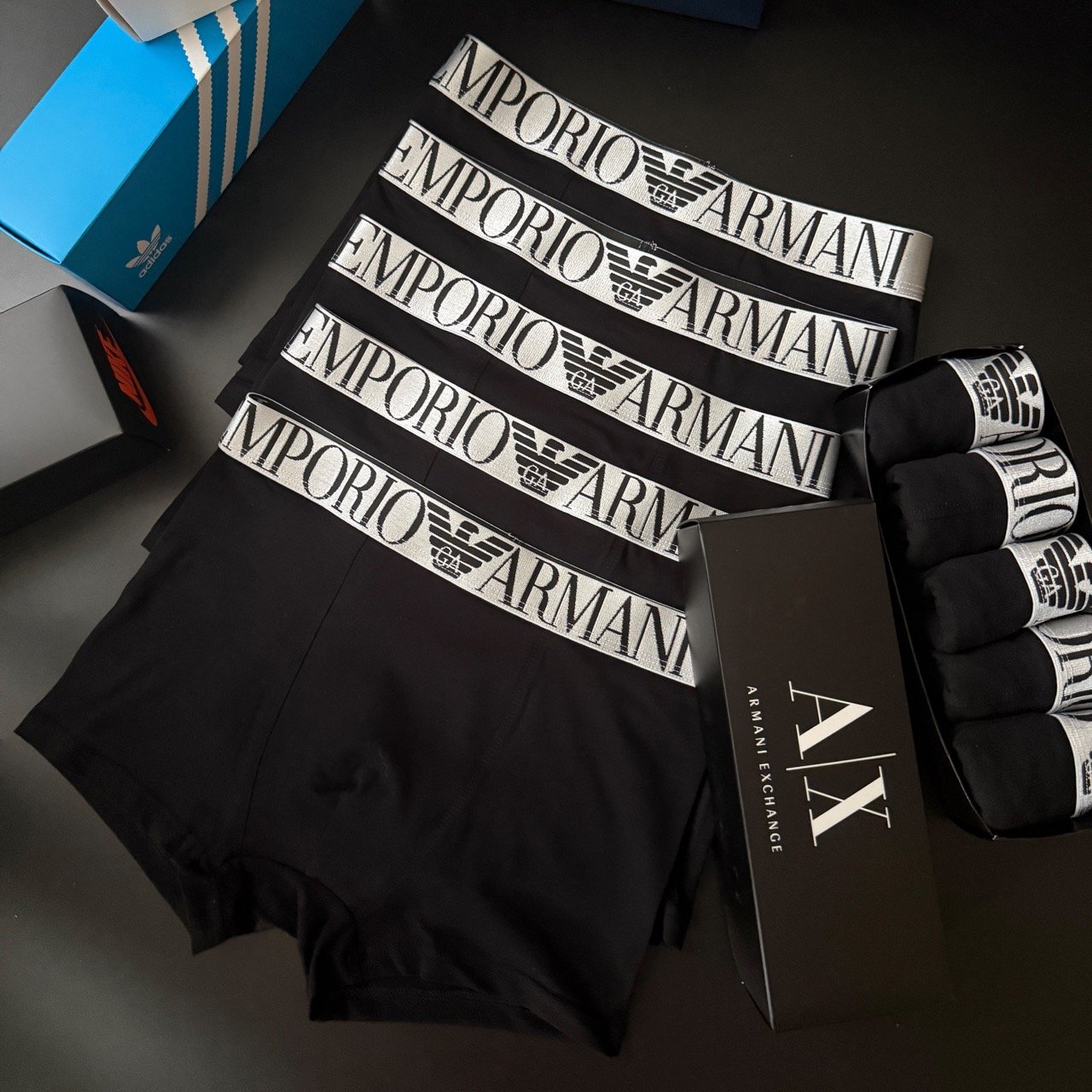 Чоловічі труси боксери Emporio Armani чорні упаковка 5 штук, фото №3
