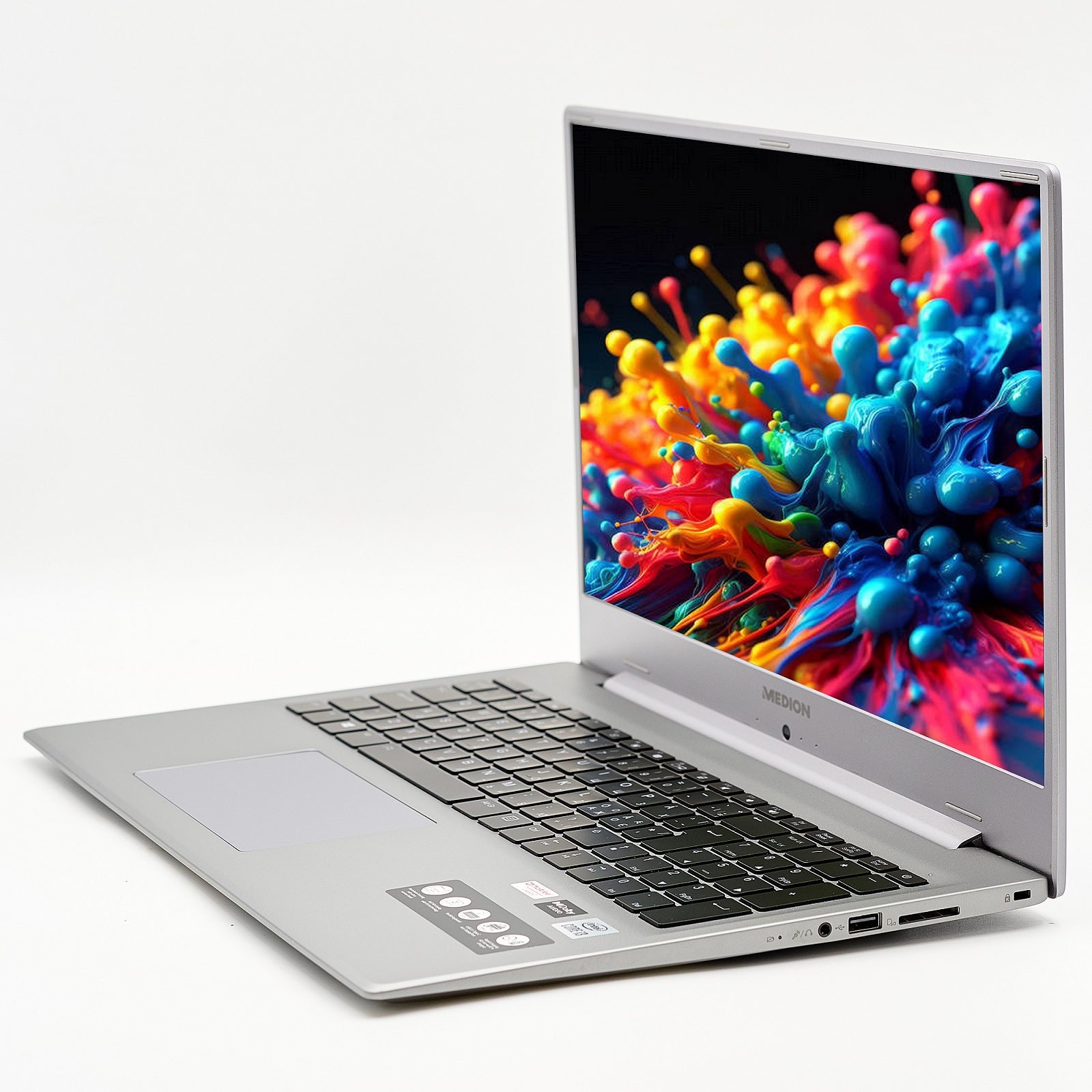 Ноутбук 17,3" Medion (Lenovo Group) Akoya S17403 Intel Core i3-10110U RAM 16 ГБ SSD 1 ТБ Intel Graphics Підсвітка Win10 (4476), фото №4