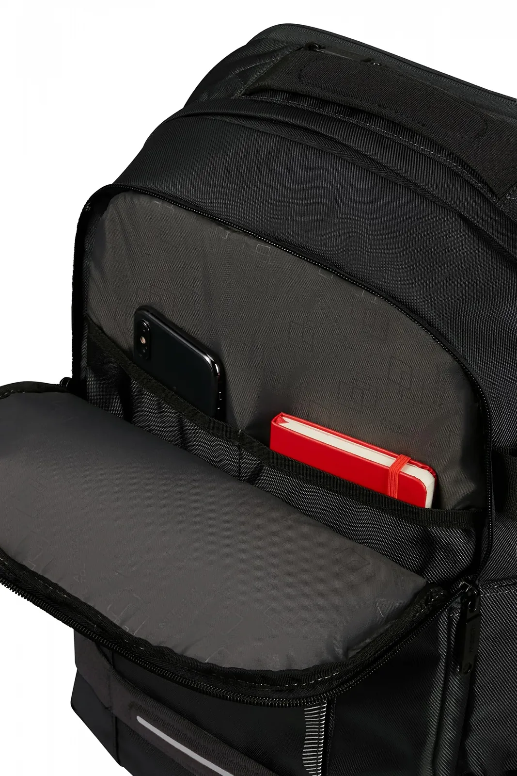 Рюкзак для ноутбука American Tourister Urban Track 15.6 дюйма 45 см 29 L Asphalt Black, фото №8 Рюкзак для ноутбука American Tourister Urban Track 15.6 дюйма 45 см 29 L Asphalt Black, фото №8