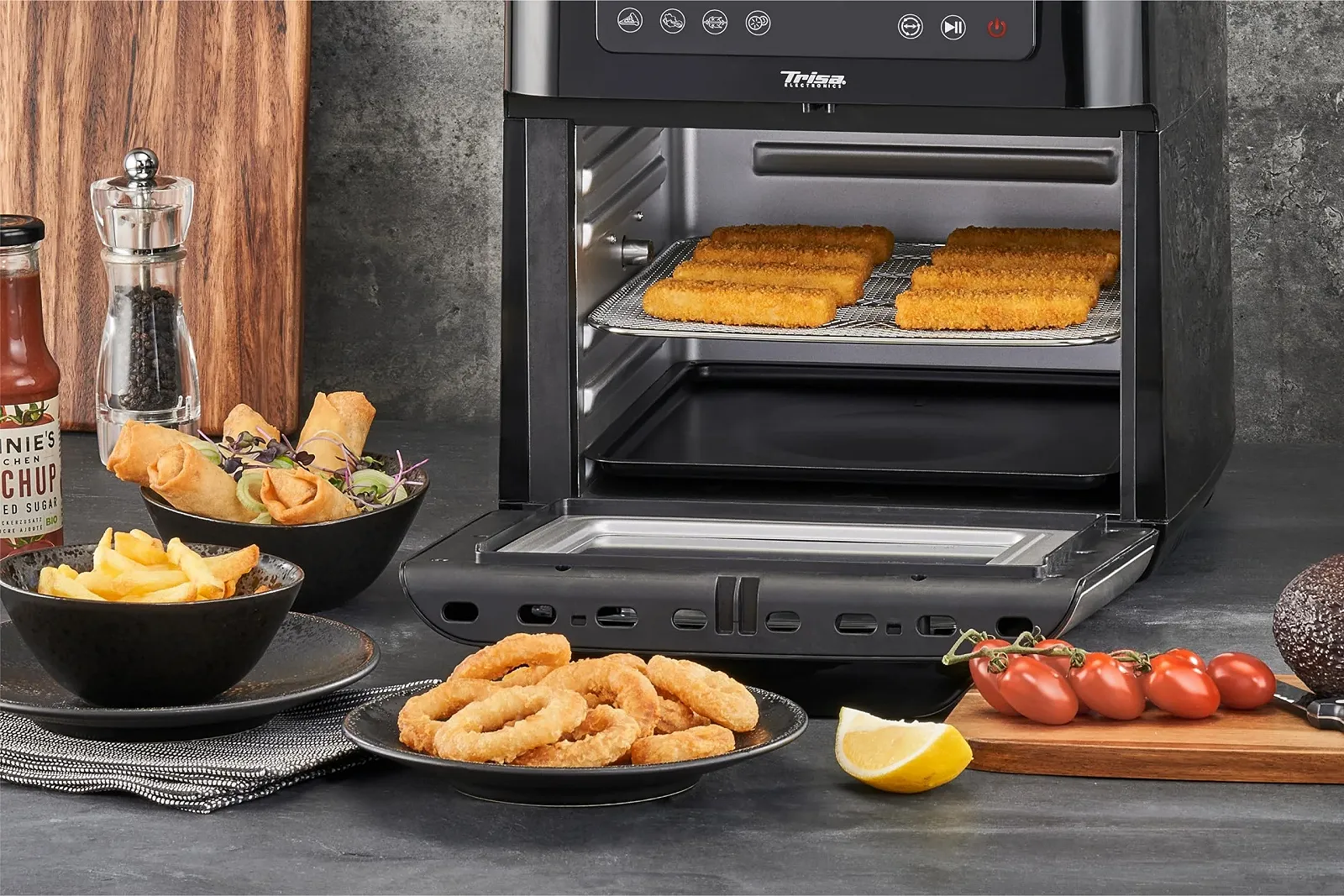 Мультипечь-духовка Trisa Crisp Master XXL 12 л 12-в-1 серебристый/черный, фото №4 Мультипечь-духовка Trisa Crisp Master XXL 12 л 12-в-1 серебристый/черный, фото №4