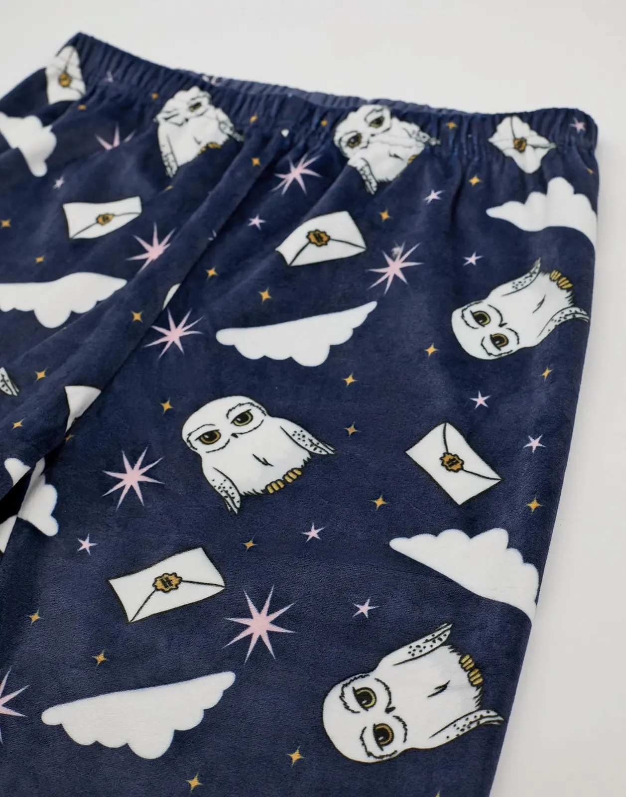 Комплект детской пижамы Harry Potter Hogwarts Hedwig, Топ с длинными рукавами из флиса шерпа и полные штаны для отдыха с принтом, фото №7 Комплект детской пижамы Harry Potter Hogwarts Hedwig, Топ с длинными рукавами из флиса шерпа и полные штаны для отдыха с принтом, фото №7