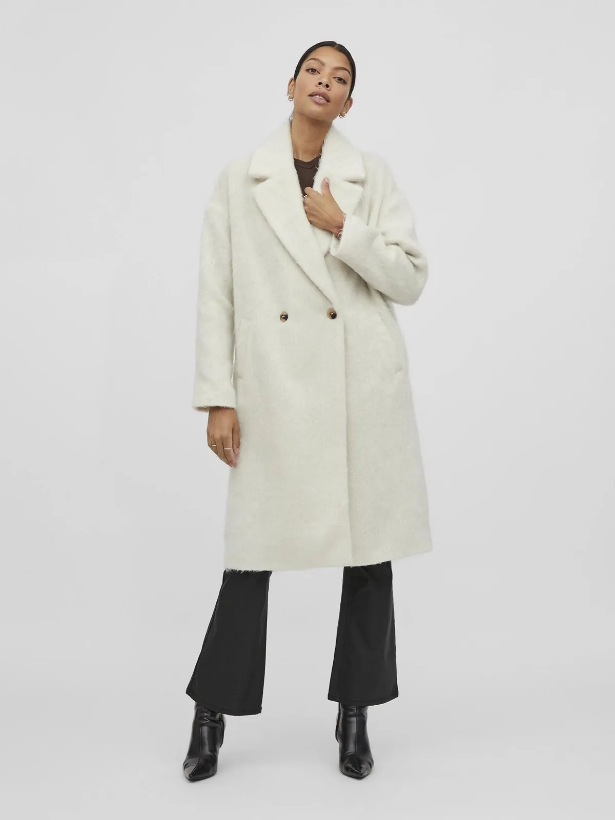 Пальто Vila Longform Женское 2 кармана Застежка на пуговицах, фото №3 Пальто Vila Longform Женское 2 кармана Застежка на пуговицах, фото №3