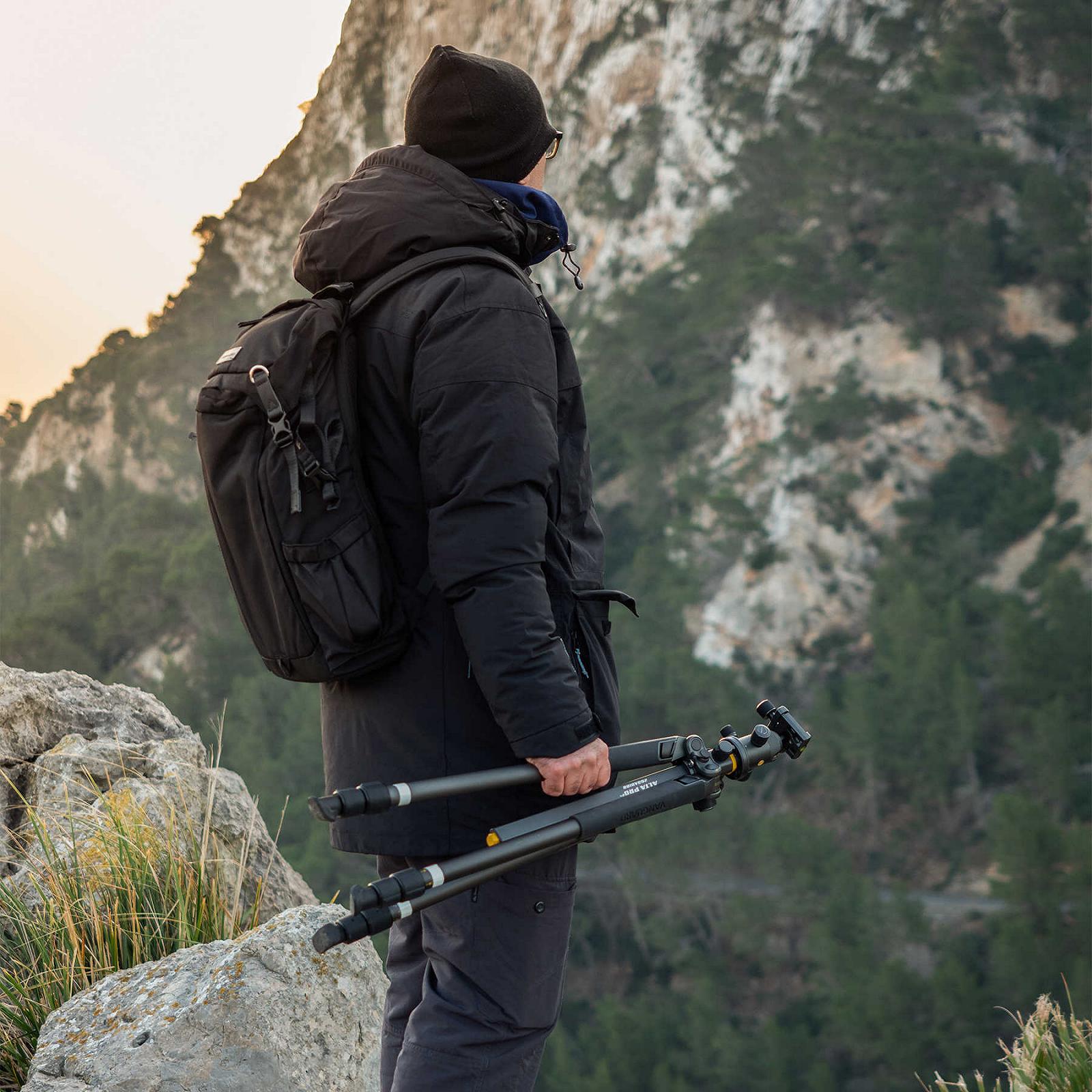 Рюкзак для фотокамер Vanguard VEO GO 46M Black BK, фото №12 Рюкзак для фотокамер Vanguard VEO GO 46M Black BK, фото №12