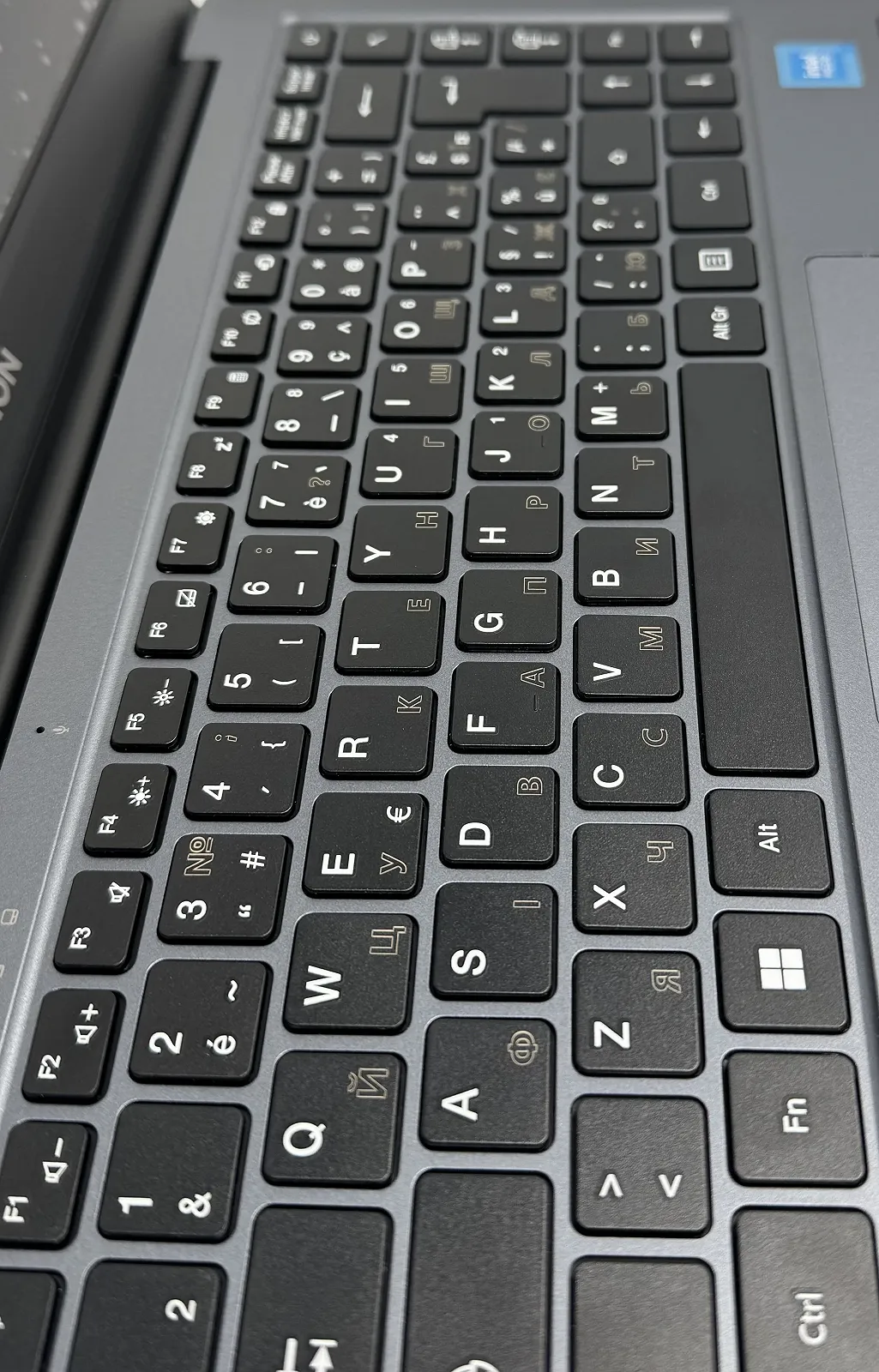 Ноутбук 14" Medion (Lenovo Group) Akoya E14223 Intel RAM 4 ГБ eMMC 128 ГБ Intel Graphics Win11 АКБ до 9 годин, фото №2