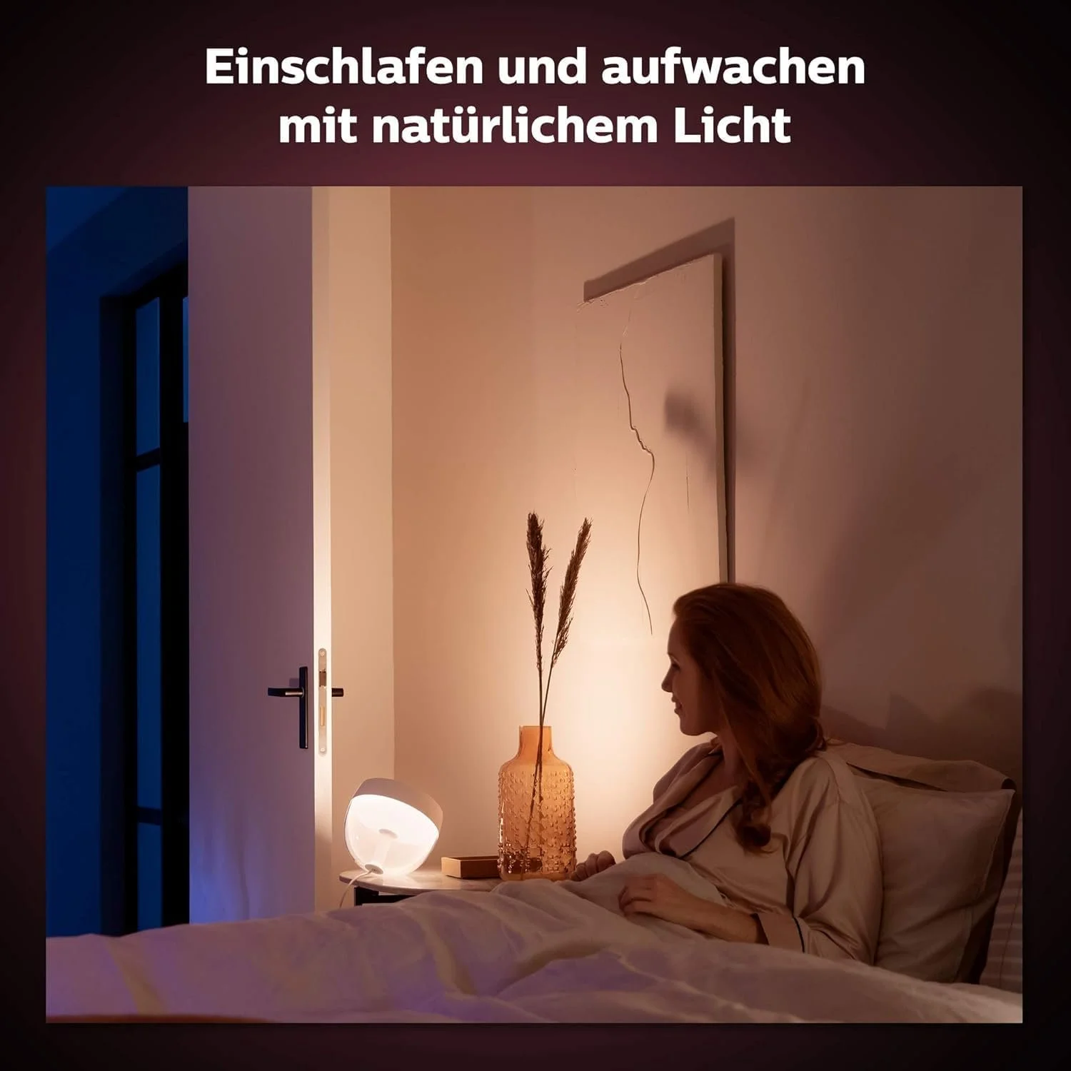 Настільна лампа Philips Hue Iris White & Colour Ambience LED, фото №5