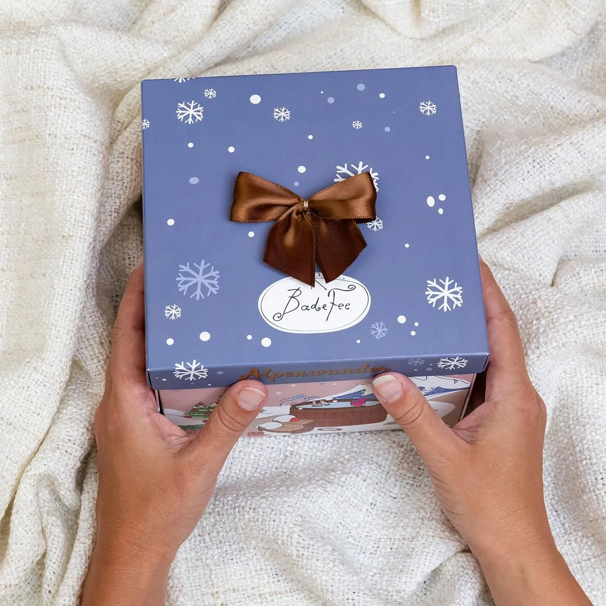 Адвент-календар BadeFee Beauty 2025 з 24 косметичними продуктами, фото №8 Адвент-календар BadeFee Beauty 2025 з 24 косметичними продуктами, фото №8