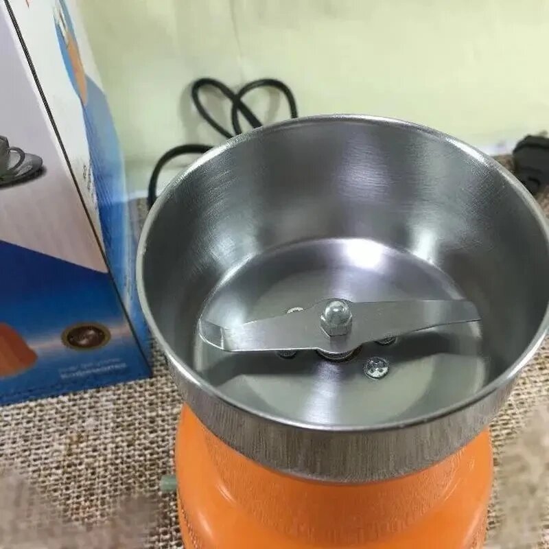 Кофемолка электрическая Domotec MS-1406 220V/150W, фото №7 Кофемолка электрическая Domotec MS-1406 220V/150W, фото №7