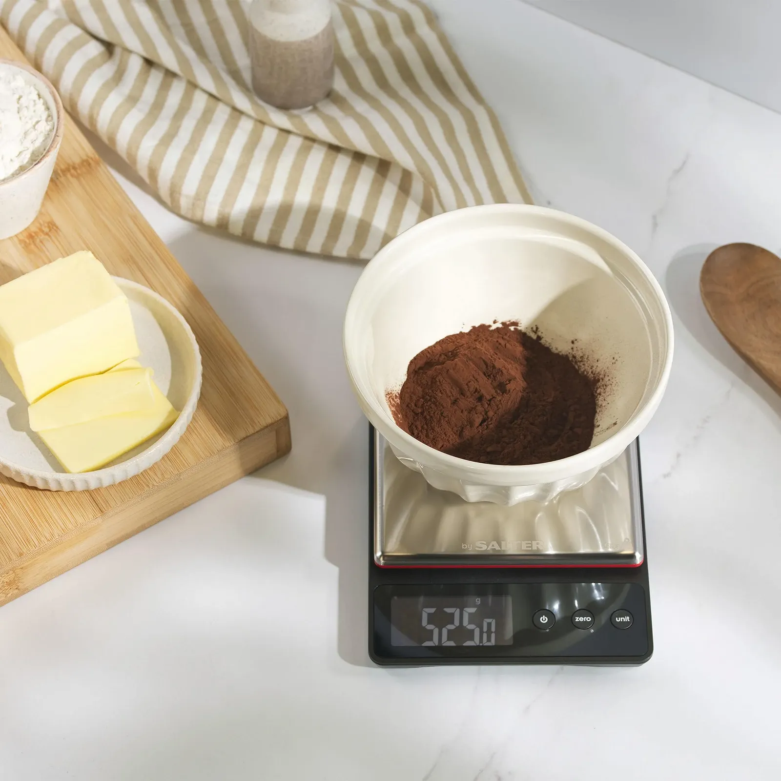 Кухонні ваги Salter Heston Blumenthal Precision 5 кг 0.5 г, фото №4 Кухонні ваги Salter Heston Blumenthal Precision 5 кг 0.5 г, фото №4