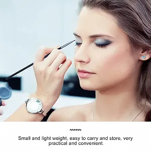 Кисти FRCOLOR для подводки глаз цена на synthetic.ua - Фото 1 Кисти FRCOLOR для подводки глаз synthetic.ua - Фото 1