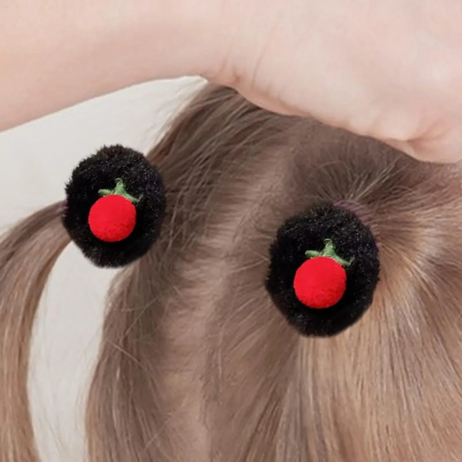 Пушистая заколка для волос Cartoon Fruit Furry Claw Clip, фото №6