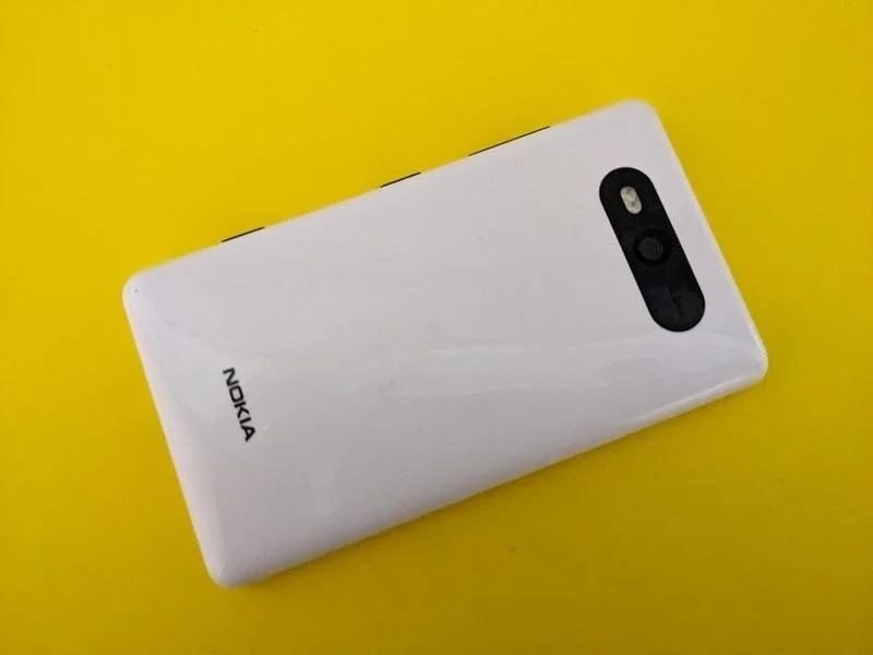 Мобильный телефон Nokia lumia 820, фото №4
