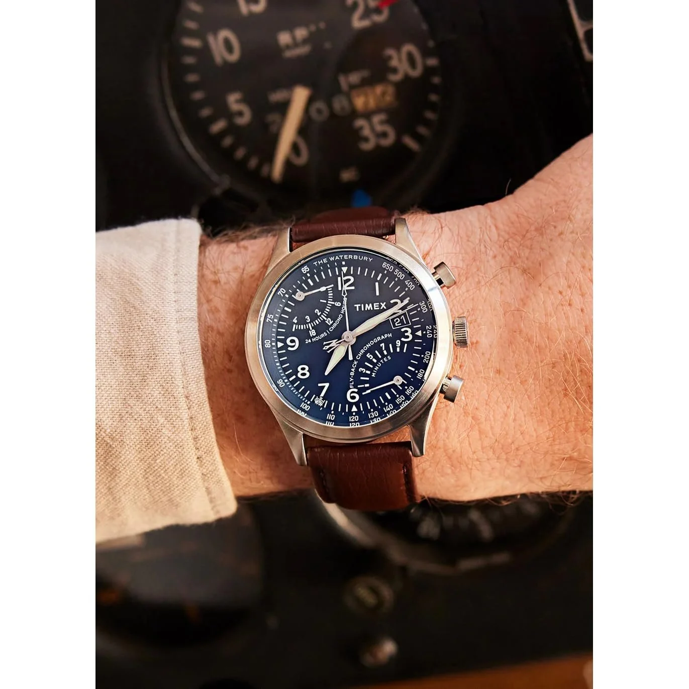 Чоловічий Хронограф Timex Traditional, коричневий, ремінець, фото №6 Чоловічий Хронограф Timex Traditional, коричневий, ремінець, фото №6