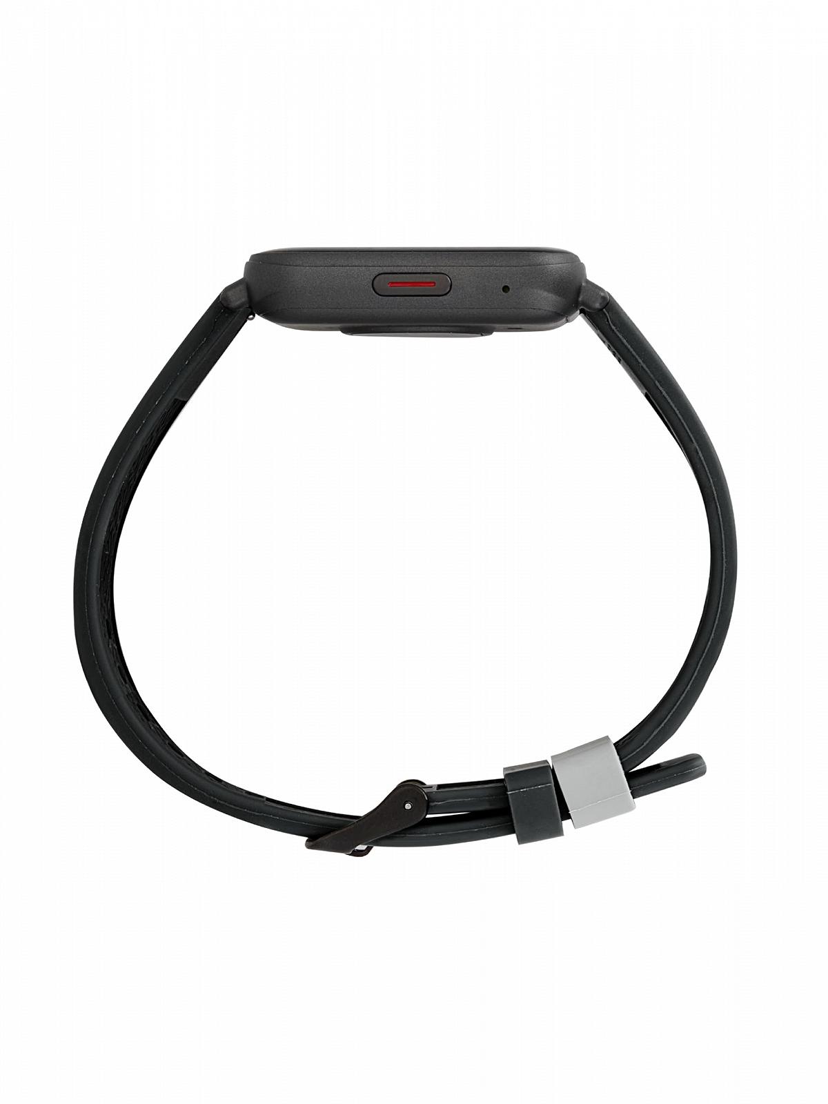 Смарт-часы Breil EW0675 SBT-2 с силиконовым ремешком и сменным ремешком из нержавеющей стали черный класс защиты IP68 45 мм черный спортивный, фото №4