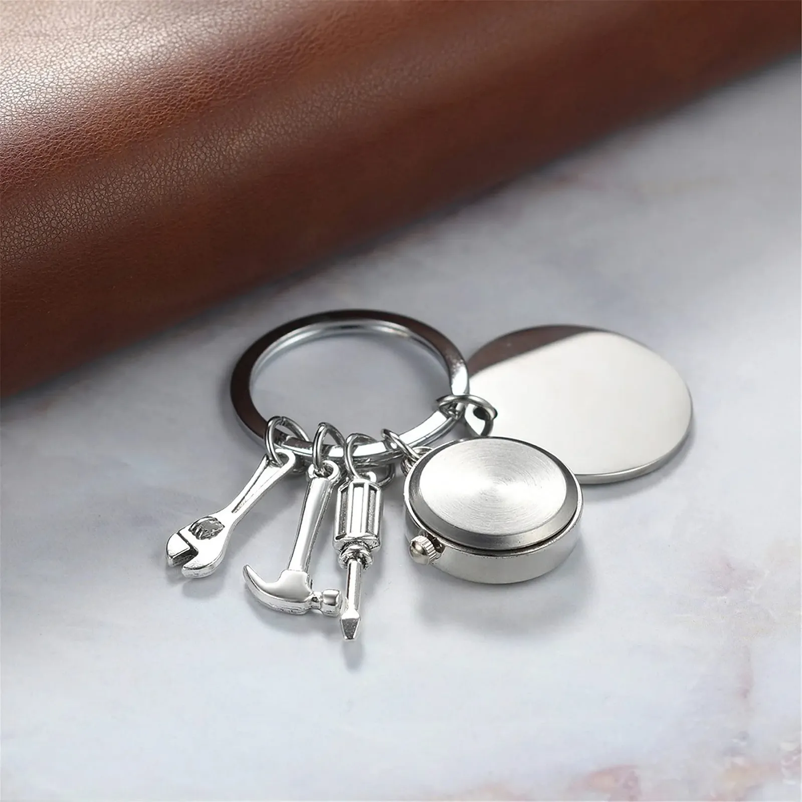 Кишеньковий годинник JewelryWe Чоловічий Брелок з гравіюванням 'Love You Daddy', фото №4