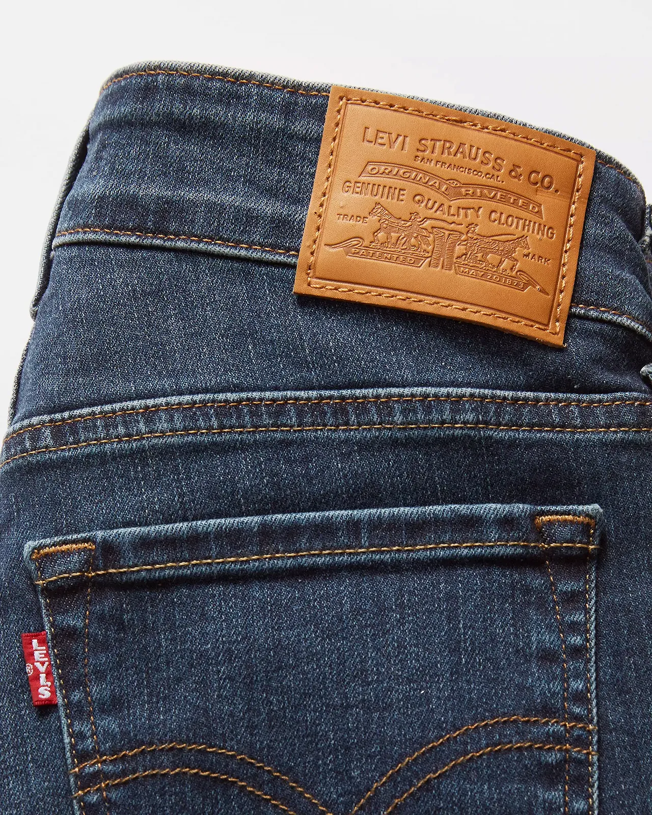 Женские джинсы Levis - 711 Double Button Blue Wave Dark - Womens - 27, фото №7 Женские джинсы Levis - 711 Double Button Blue Wave Dark - Womens - 27, фото №7