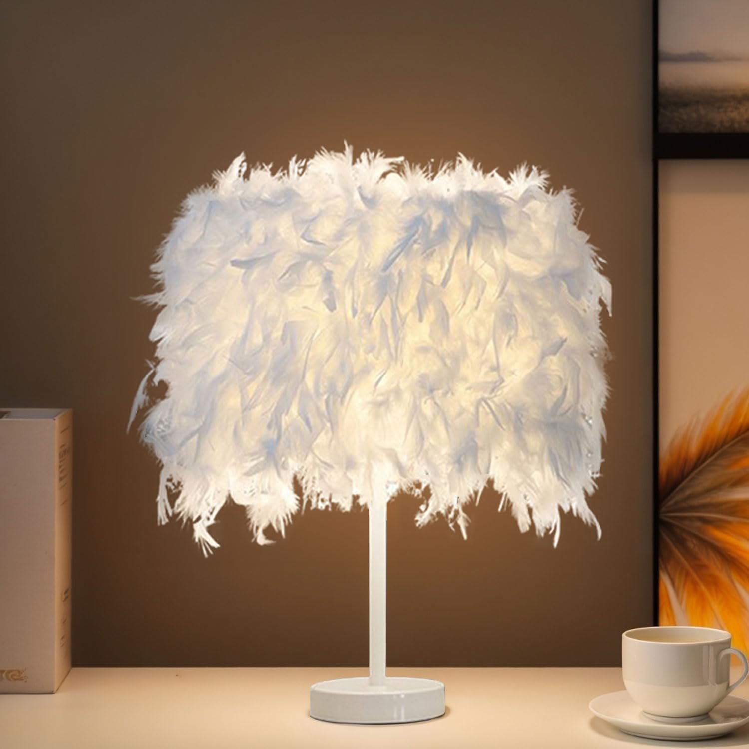 Настольная лампа Перовая Винтажная с лампой Белая, фото №1