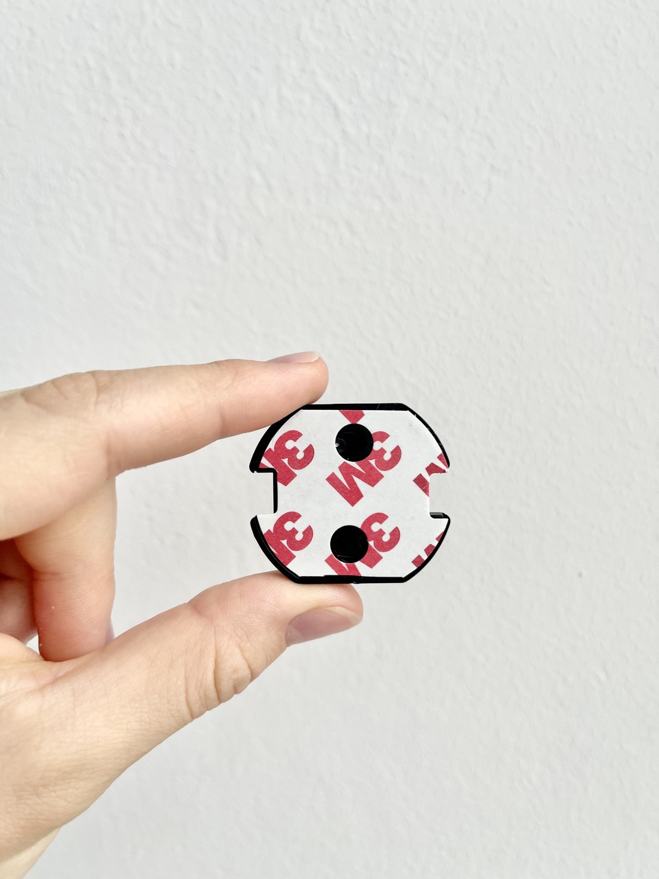 Заглушки на розетку от детей 10 шт Leluno Защита розетки с поворотным механизмом Черный, фото №10 Заглушки на розетку от детей 10 шт Leluno Защита розетки с поворотным механизмом Черный, фото №10