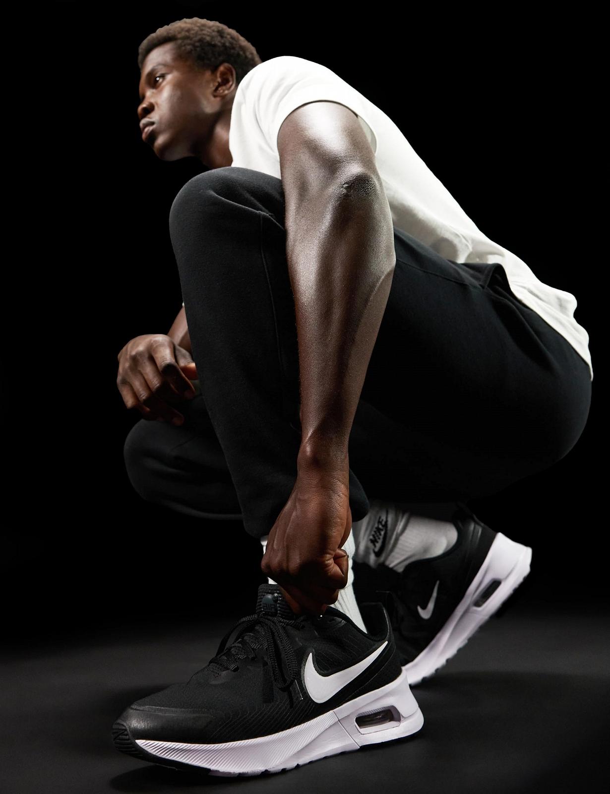 Кросівки Nike Air Max Nuaxis Чоловічі, фото №2 Кросівки Nike Air Max Nuaxis Чоловічі, фото №2