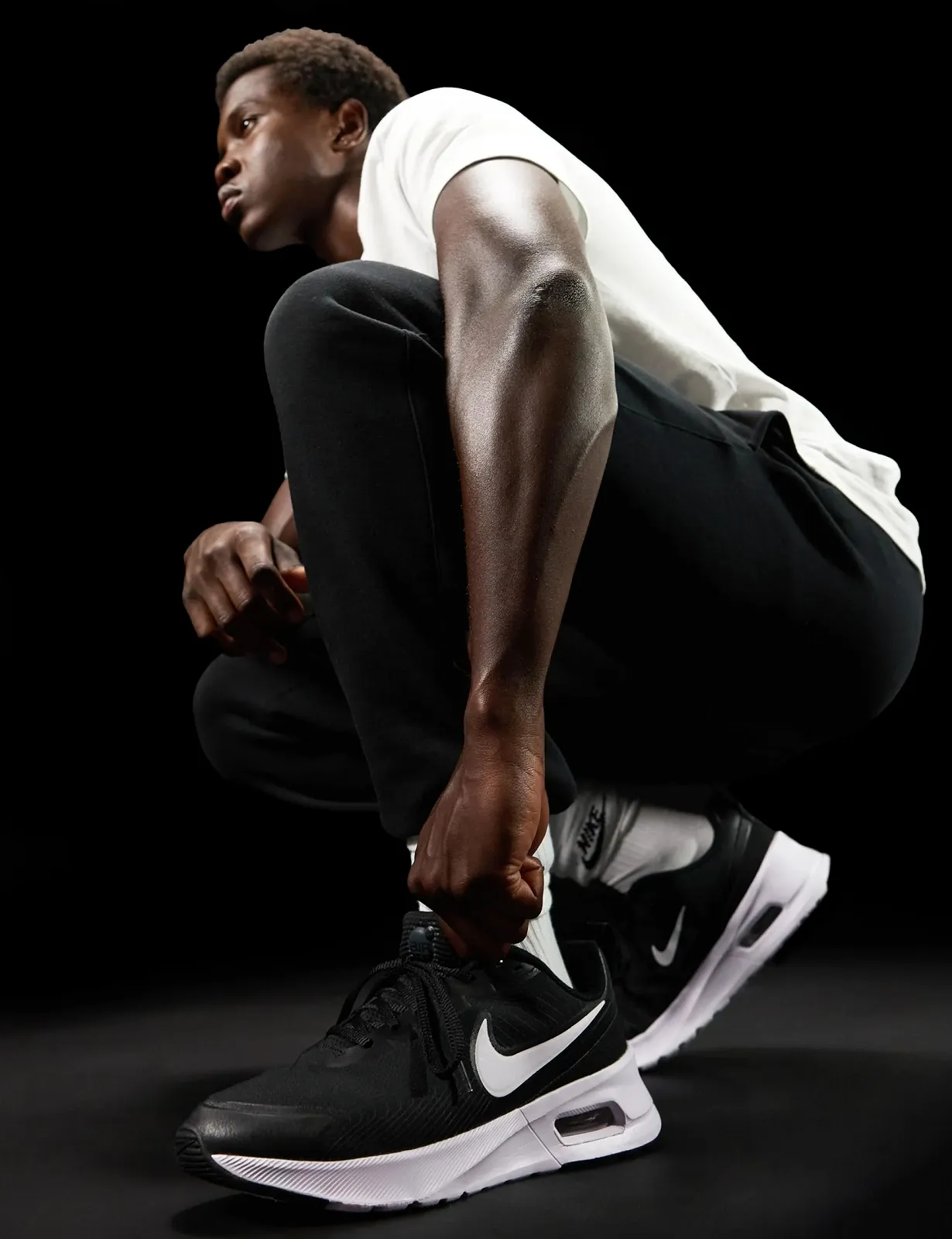 Кросівки Nike Air Max Nuaxis Чоловічі, фото №2