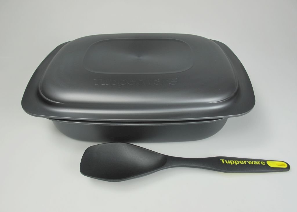 Форма для запекания Tupperware UltraPro 3.3 л с желтой ложкой для подачи, фото №1 Форма для запекания Tupperware UltraPro 3.3 л с желтой ложкой для подачи, фото №1
