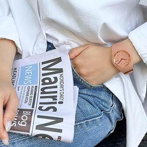 Часы Ice-Watch ICE cosmos Женские с силиконовым ремешком (средний) synthetic.ua - Фото 1