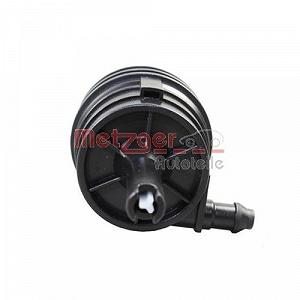 Насос омивача, очищення скла METZGER 2220100 GREENPARTS для BMW, спереду synthetic.ua - Фото 1