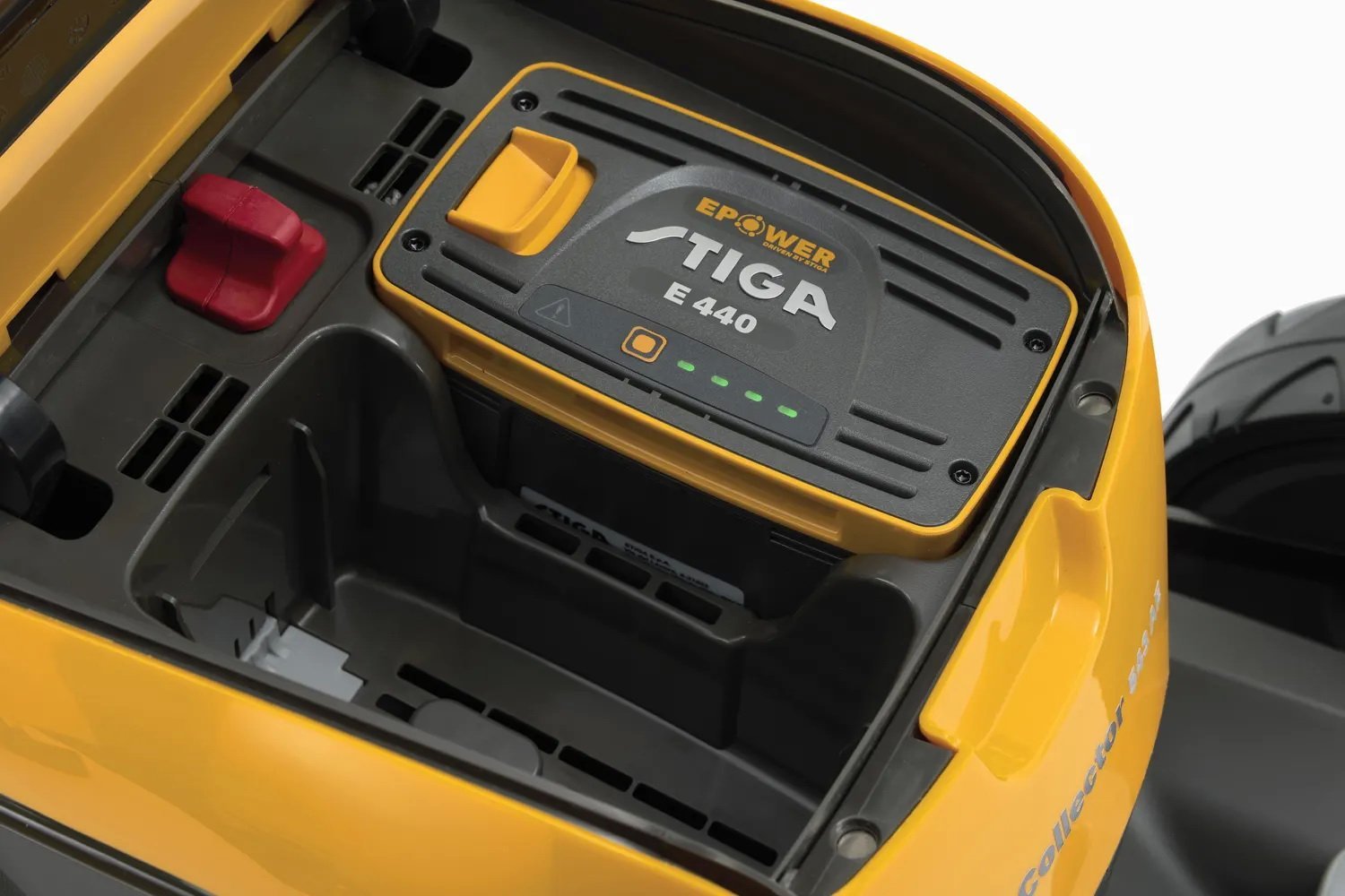 Газонокосарка акумуляторна STIGA Collector 543 AE Kit / Сталева дека / 41 см / 60 л / Чорна-Жовта, фото №11 Газонокосарка акумуляторна STIGA Collector 543 AE Kit / Сталева дека / 41 см / 60 л / Чорна-Жовта, фото №11