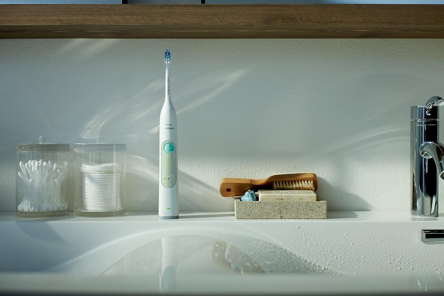 Электрическая зубная щетка Philips Sonicare 3 Series Gum Health HX6631/13, фото №6