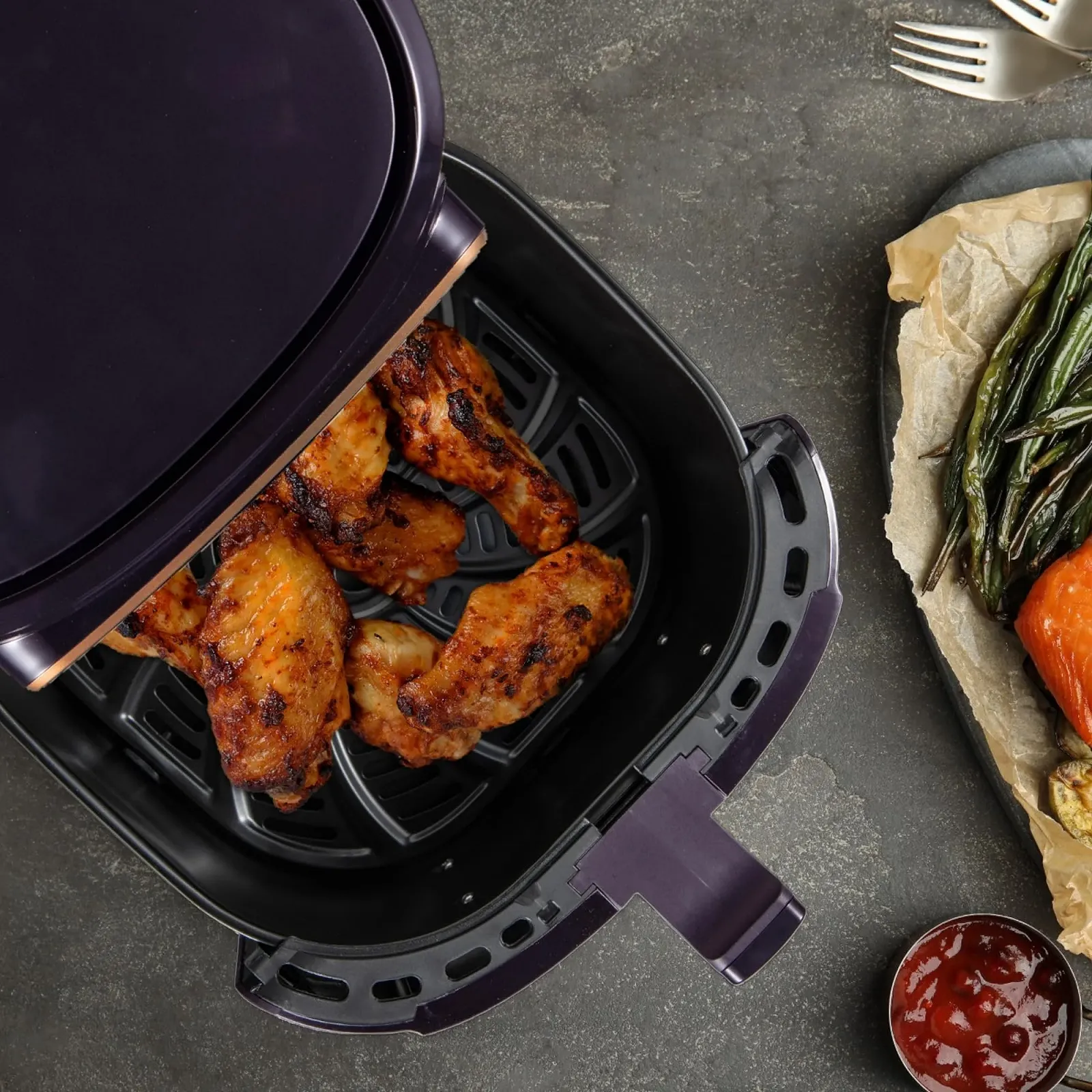 Мультипечь BERGNER Charcoal без PFAS 1800 Вт 6.9 л 8 программ Керамическое покрытие 80-200 °C Антрацит, фото №3 Мультипечь BERGNER Charcoal без PFAS 1800 Вт 6.9 л 8 программ Керамическое покрытие 80-200 °C Антрацит, фото №3