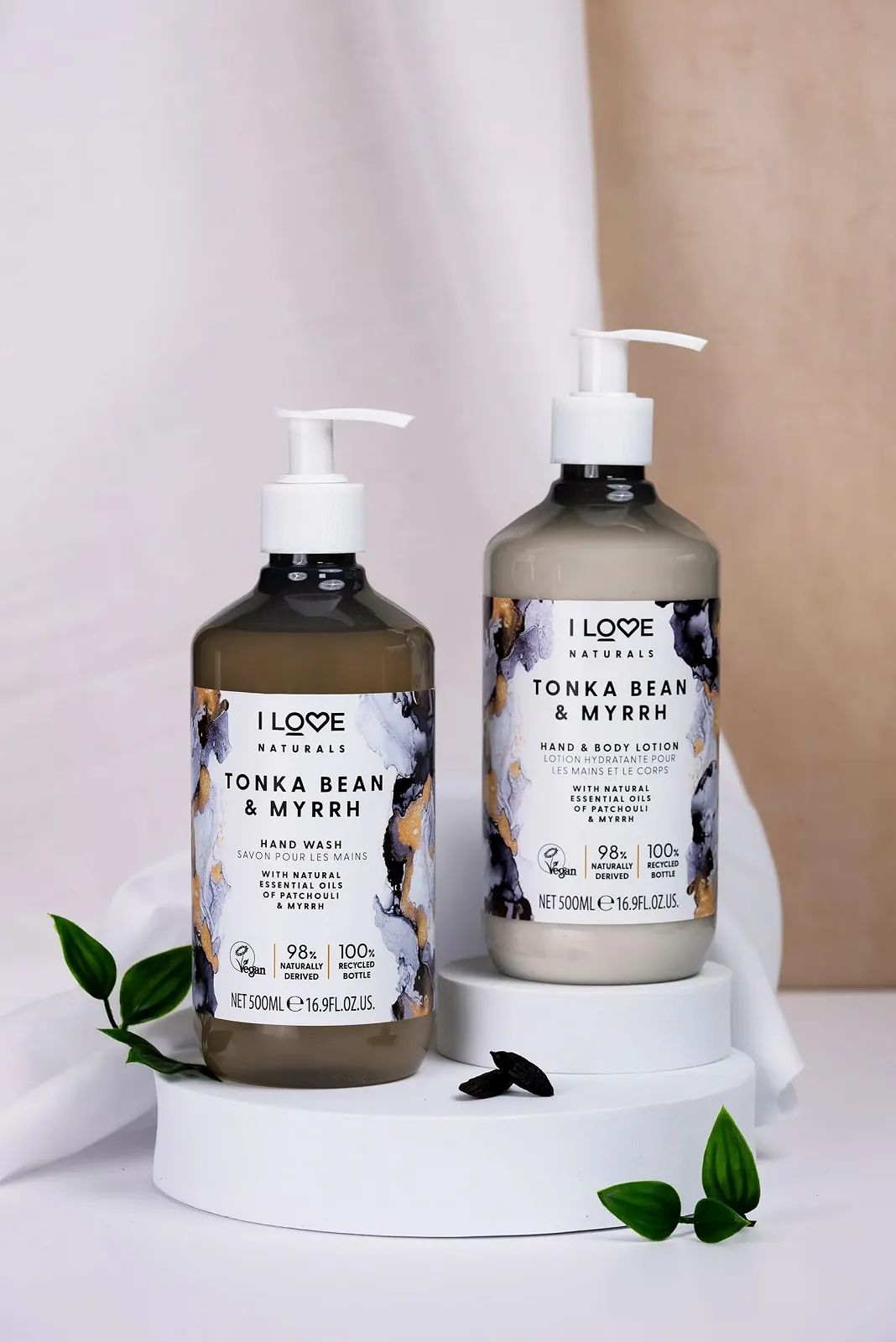 Лосьйон для рук і тіла I Love Naturals Tonka Bean & Myrrh, ефірні олії пачулі та мирри, з маслом ши 500 мл, фото №8 Лосьйон для рук і тіла I Love Naturals Tonka Bean & Myrrh, ефірні олії пачулі та мирри, з маслом ши 500 мл, фото №8