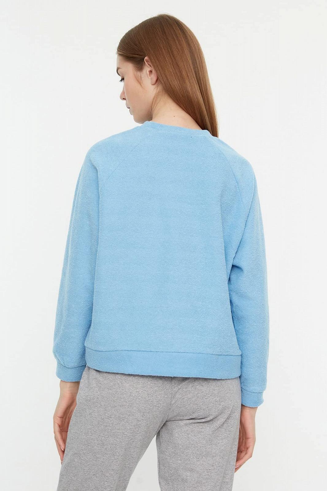 Женский свитшот TRENDYOL с круглым вырезом, однотонный, фото №5 Женский свитшот TRENDYOL с круглым вырезом, однотонный, фото №5