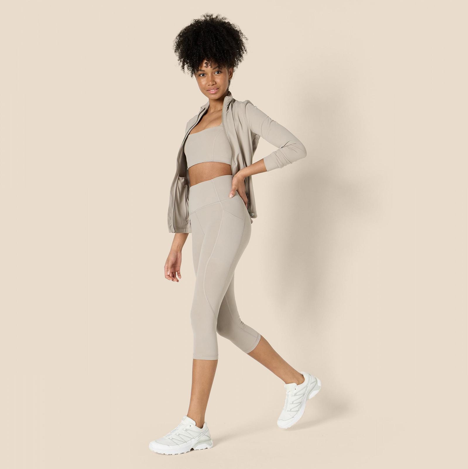 Шорти Capri Amazon Essentials Active FormFlex для йоги та тренувань з кишенями, висока посадка, фото №5