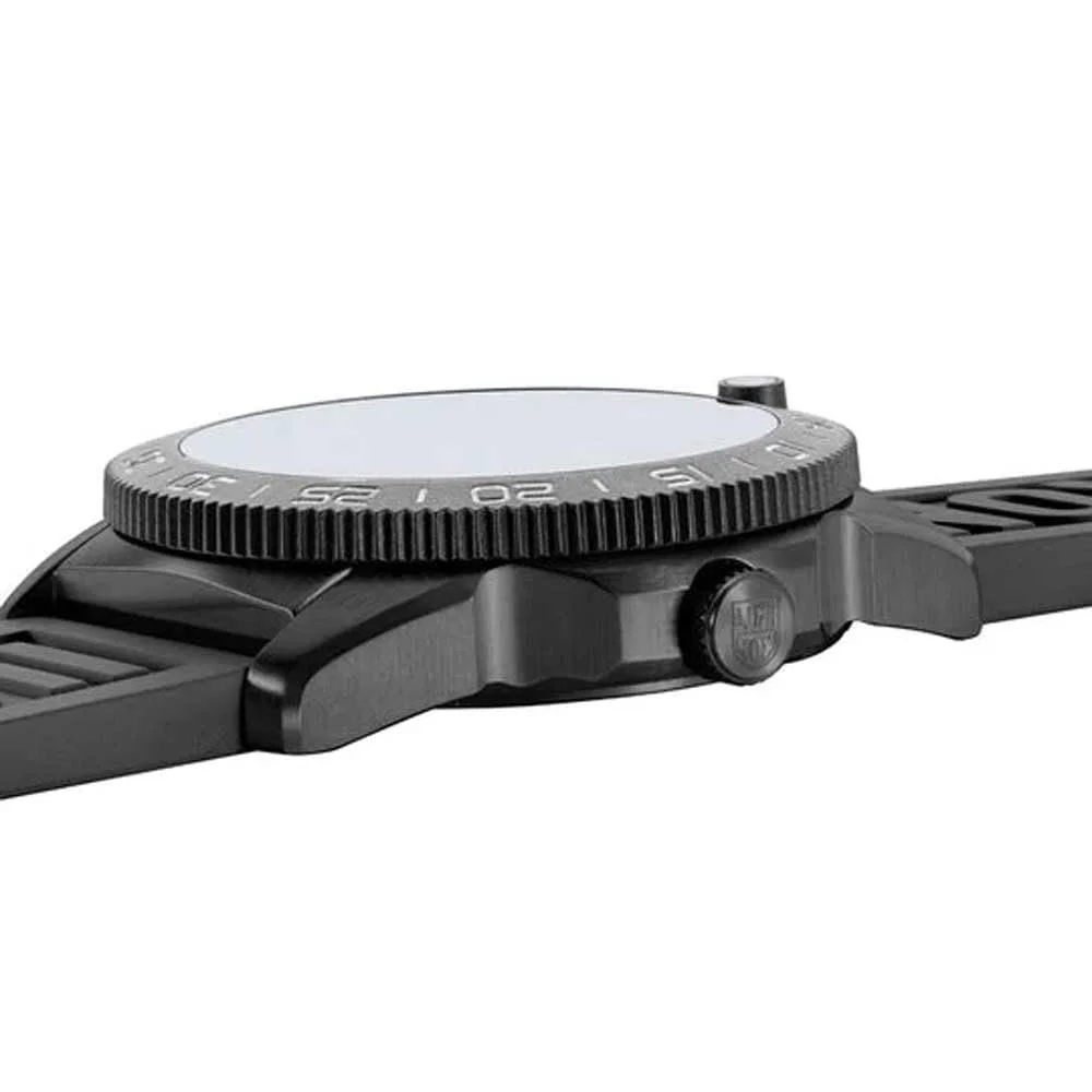 Часы Luminox Мужские Аналоговые Кварцевый Механизм Swiss XS.3127M С каучуковым ремешком, черный, ремешок, фото №6 Часы Luminox Мужские Аналоговые Кварцевый Механизм Swiss XS.3127M С каучуковым ремешком, черный, ремешок, фото №6