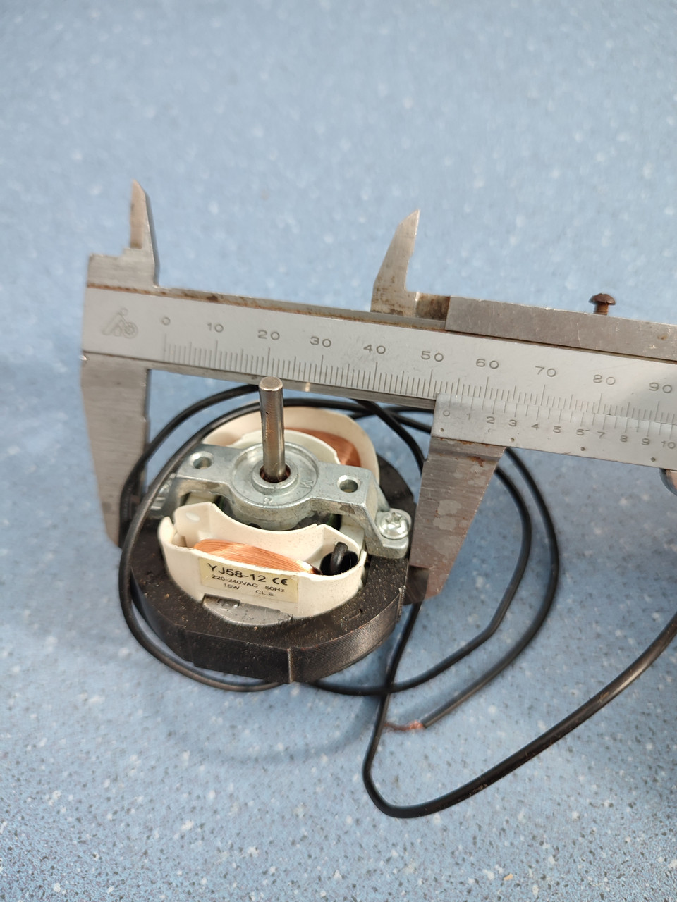 Мотор обдува для тепло вентилятора YJ58-12 220-240V 50Hz, фото №3 Мотор обдува для тепло вентилятора YJ58-12 220-240V 50Hz, фото №3