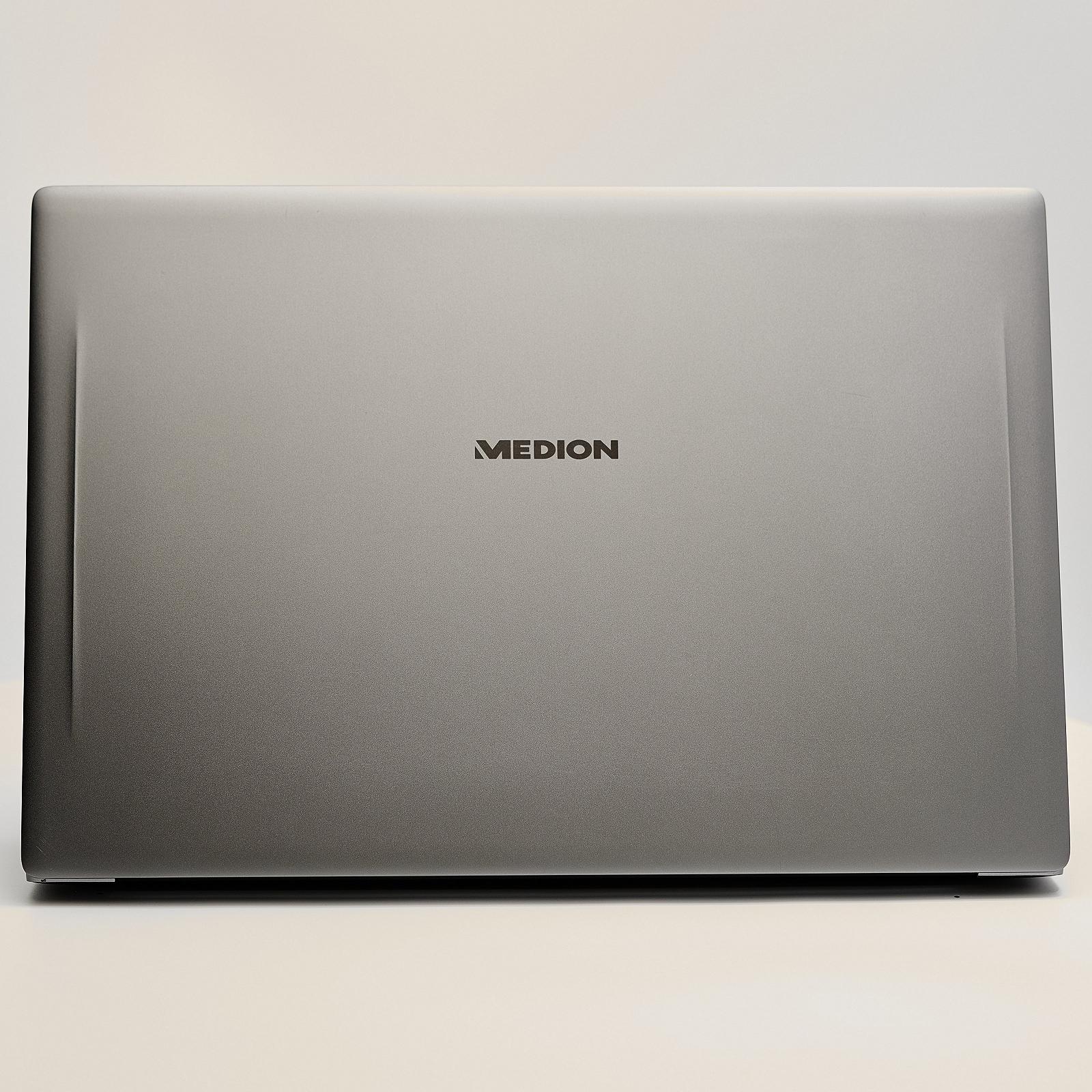 Ноутбук 15.6'' Medion (Lenovo Group) Akoya S6445 | Intel Core i7-8565U | IPS (1920x1080) FullHD | RAM DDR4 16 ГБ | SSD 256 ГБ | Intel UHD Graphics 620 | Металевий корпус | Win11 (5093), фото №7