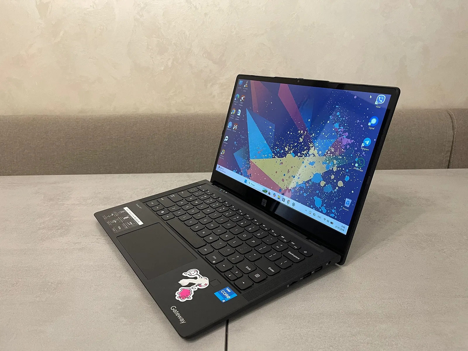 Ноутбук Gateway GWTC51427-BK, 14" FHD IPS сенсорный, i5-1235U, 8GB DDR4, 512GB SSD, фото №3 Ноутбук Gateway GWTC51427-BK, 14" FHD IPS сенсорный, i5-1235U, 8GB DDR4, 512GB SSD, фото №3