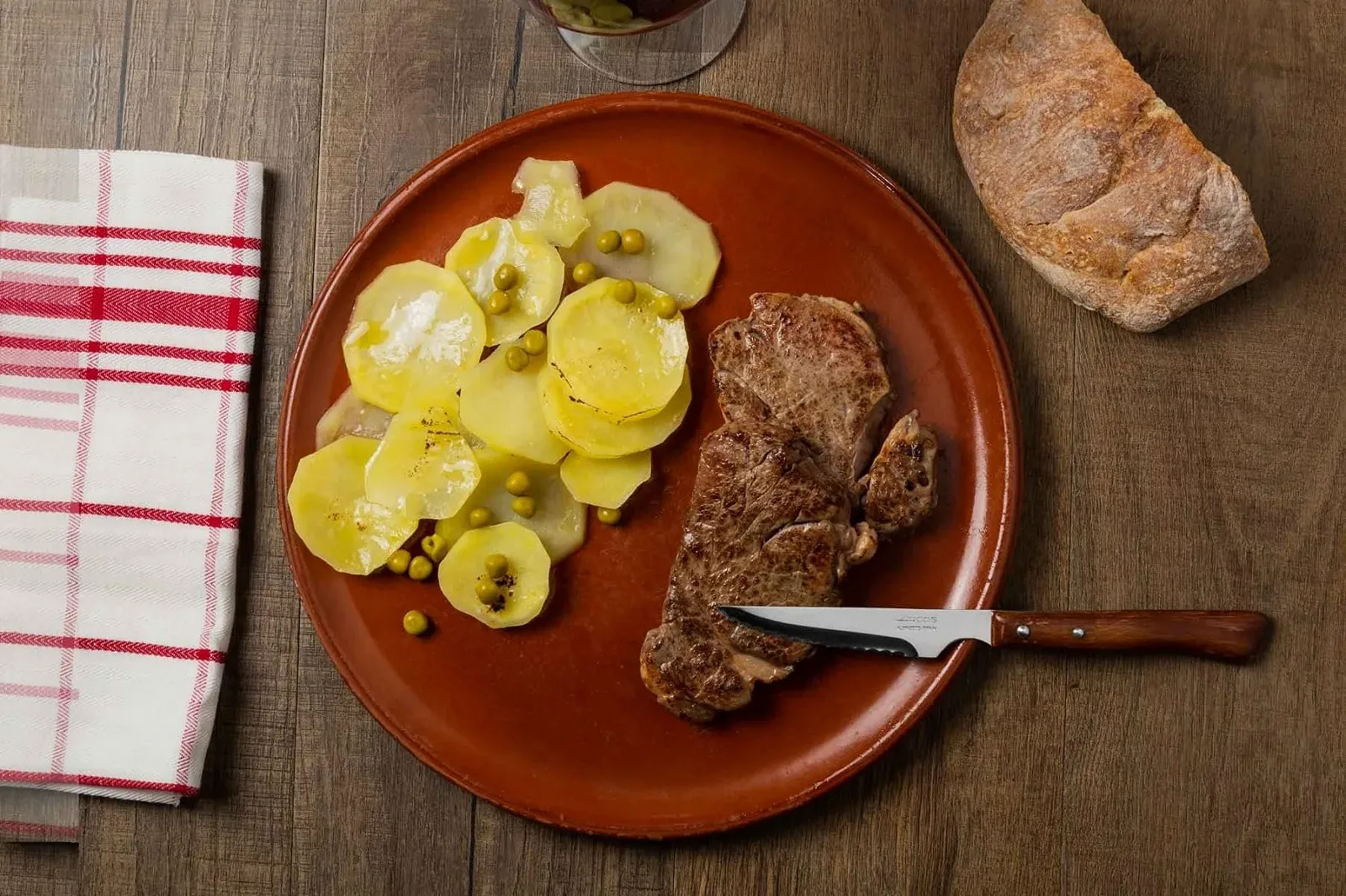 Набор столовых приборов Arcos для стейка, 12 предметов, фото №6 Набор столовых приборов Arcos для стейка, 12 предметов, фото №6