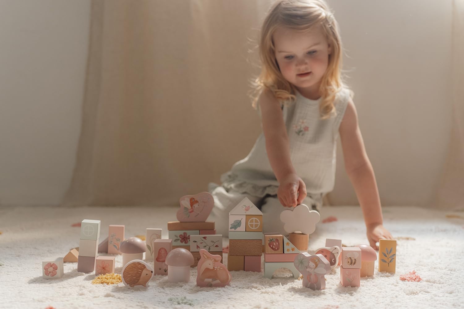 Блоки Little Dutch 7345 Деревянные Блоки 50 Штук - Fairy Garden Розовый, фото №4 Блоки Little Dutch 7345 Деревянные Блоки 50 Штук - Fairy Garden Розовый, фото №4