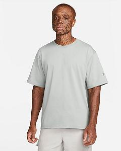 Футболка Nike Tech Pack Tee FB4395-330 S - Фото 1