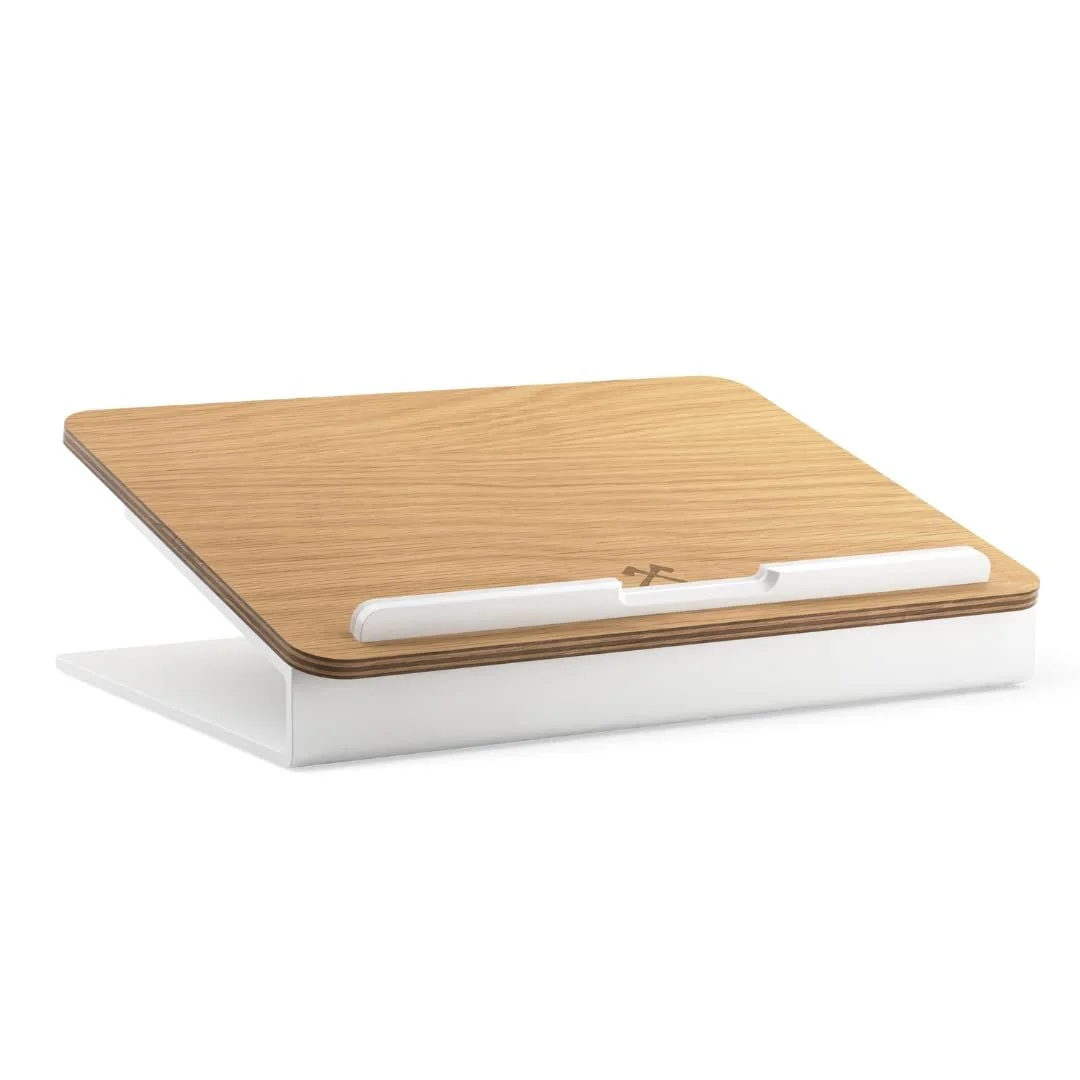 Підставка для ноутбука Woodcessories Wood Сумісна з 10 - 16 дюймовими MacBook, ергономічна з дуба, фото №1