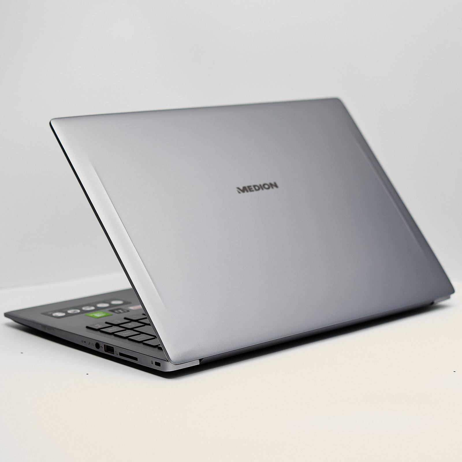 Ноутбук 15.6'' Medion (Lenovo Group) Akoya S6446 | Intel Core i5-8265U | IPS (1920x1080) FullHD | RAM 16 ГБ | SSD 256 ГБ | Nvidia GeForce MX150 | Intel UHD Graphics 620 | Металевий корпус | Ультрабук | Win11 (5095), фото №6