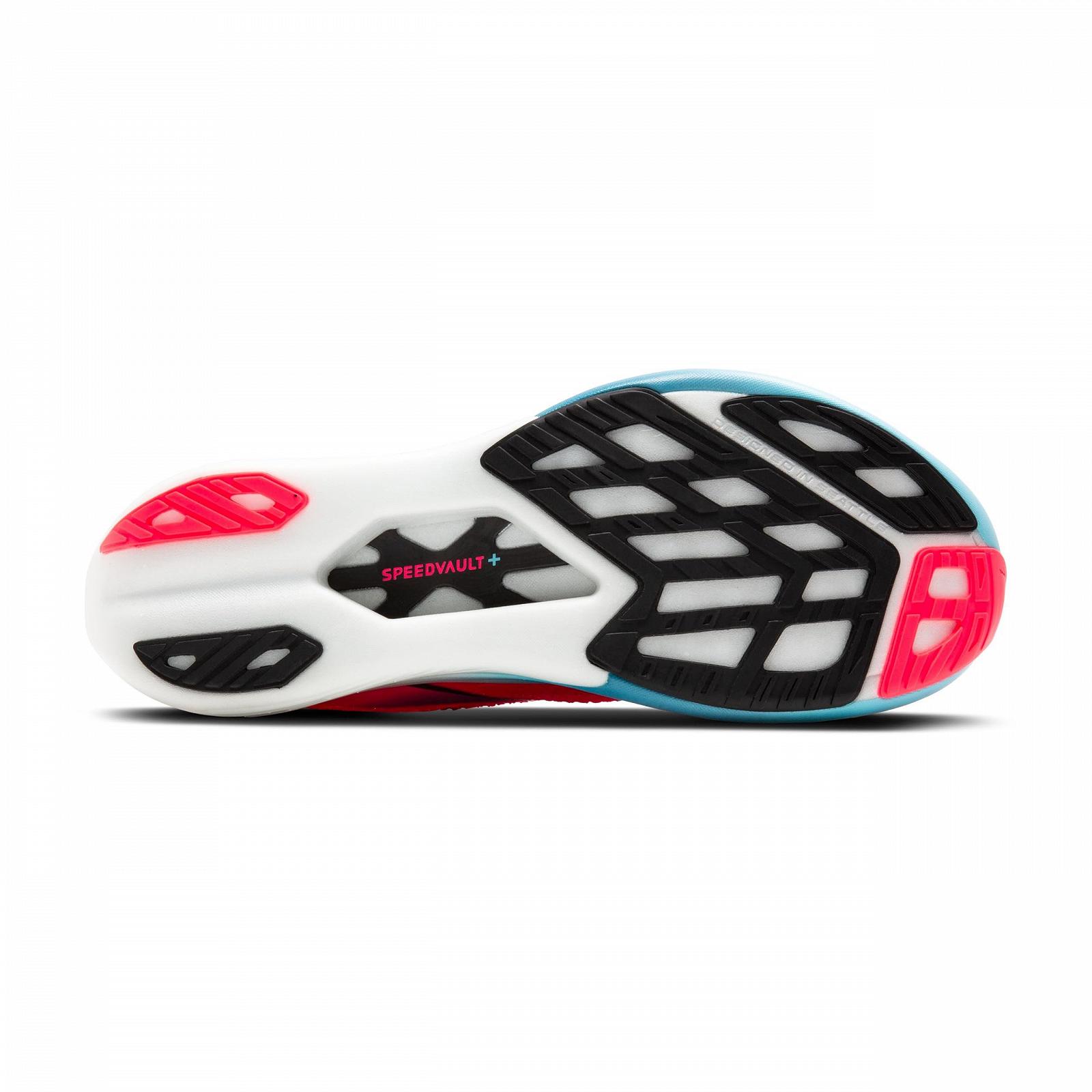 Чоловічі кросівки Brooks Hyperion Elite 4, фото №6 Чоловічі кросівки Brooks Hyperion Elite 4, фото №6