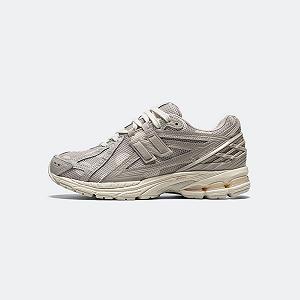 Кроссовки New Balance 1906R Polka Dot Moonrock 39.5 - Фото 1