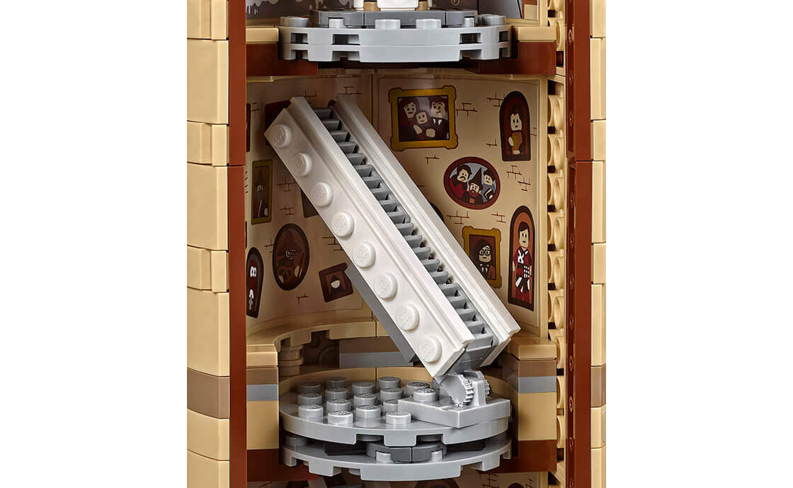 Конструктор LEGO Замок Хогвартс 6020 деталей 71043, фото №10
